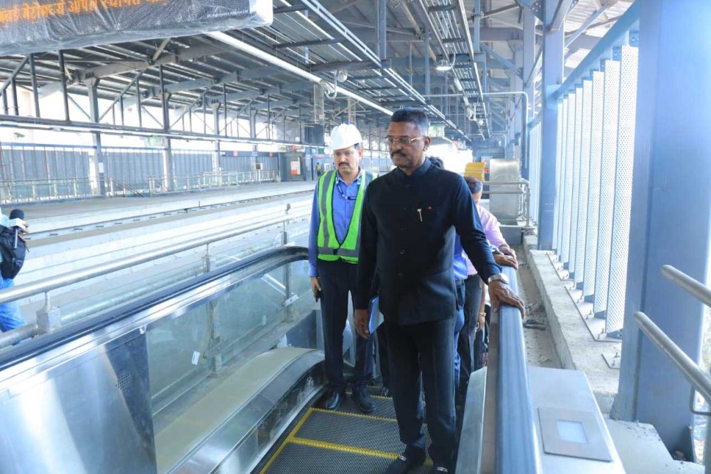 Transport-Minister-Pratap-Sarnaik